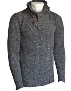 Fisherman out of Ireland houtje touwtje kraag Grey Stone
