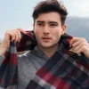 John Hanly Merino Wollen Sjaal Houtskool Zilver Rood Geruit