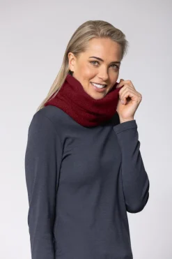 Noble Wilde Neck Warmer Sangria