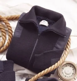Roosenstein-Wolke gevoerd vest